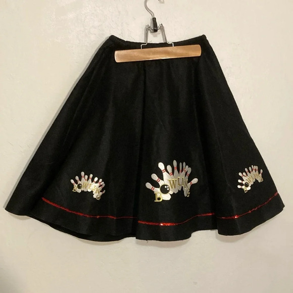 Circle skirt with bowling pins Vintage Storybook Heirlooms size Small - Picture 2 of 8